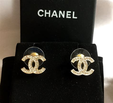 chanel classic earrings uk